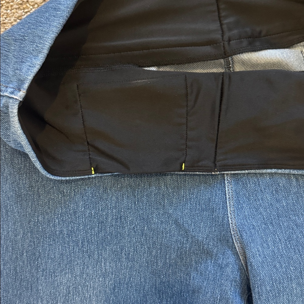 Lysee Stretch pull on jeans - 2XL - Picture 3 of 5